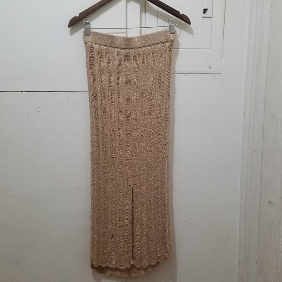 NWT GOLD METALLIC THREAD KINIT SWEATER AND SKIRT SET - Picture 14 of 17